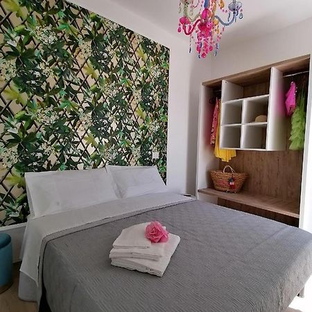 Retroscena Apartment In Centro Civitanova Marche Kültér fotó