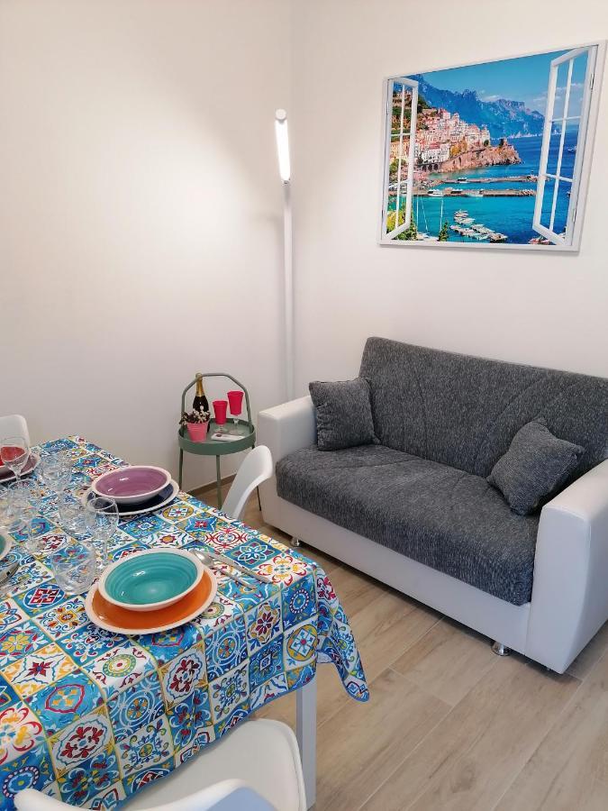 Retroscena Apartment In Centro Civitanova Marche Kültér fotó