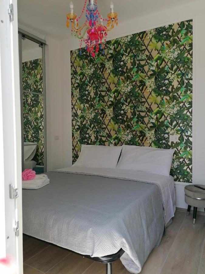 Retroscena Apartment In Centro Civitanova Marche Kültér fotó