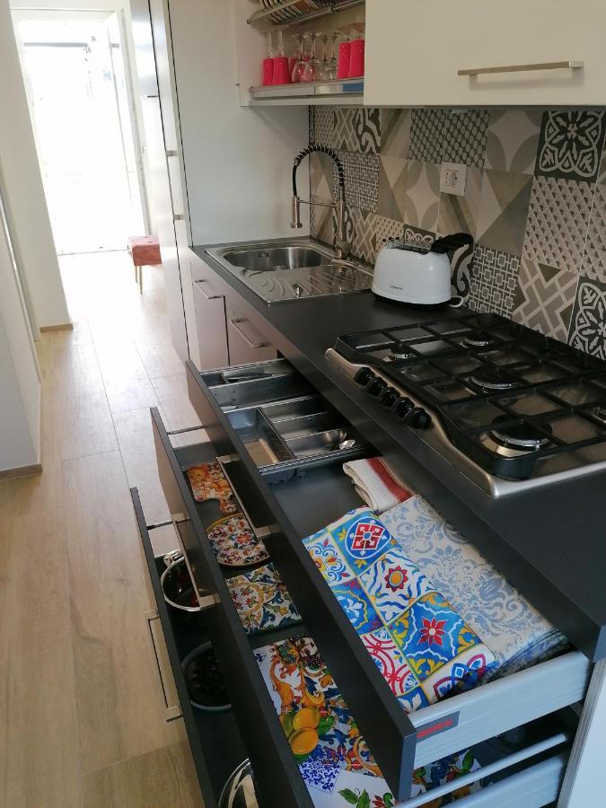 Retroscena Apartment In Centro Civitanova Marche Kültér fotó