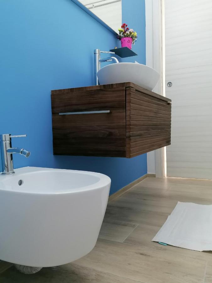 Retroscena Apartment In Centro Civitanova Marche Kültér fotó