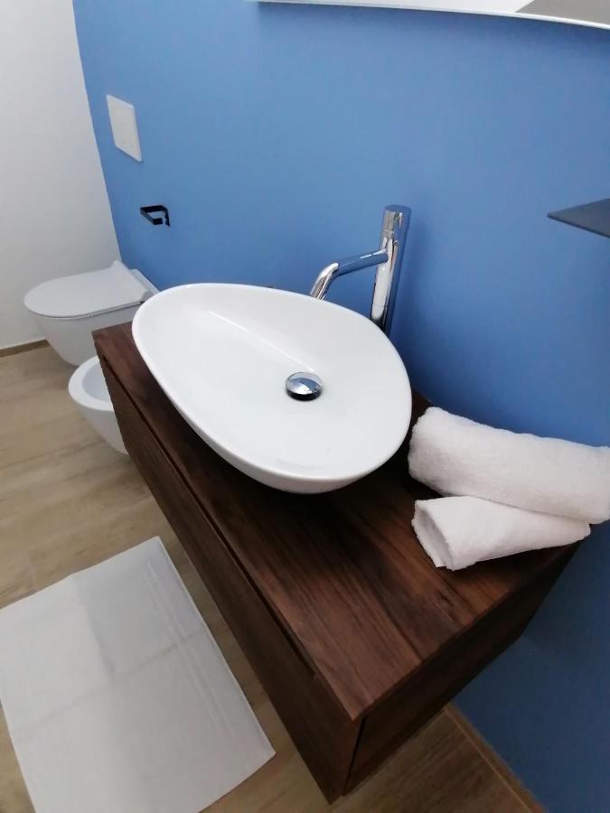 Retroscena Apartment In Centro Civitanova Marche Kültér fotó
